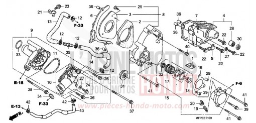PANNEAU ARRIERE GAUCHE/POMPE A EAU CB1300SAA de 2010